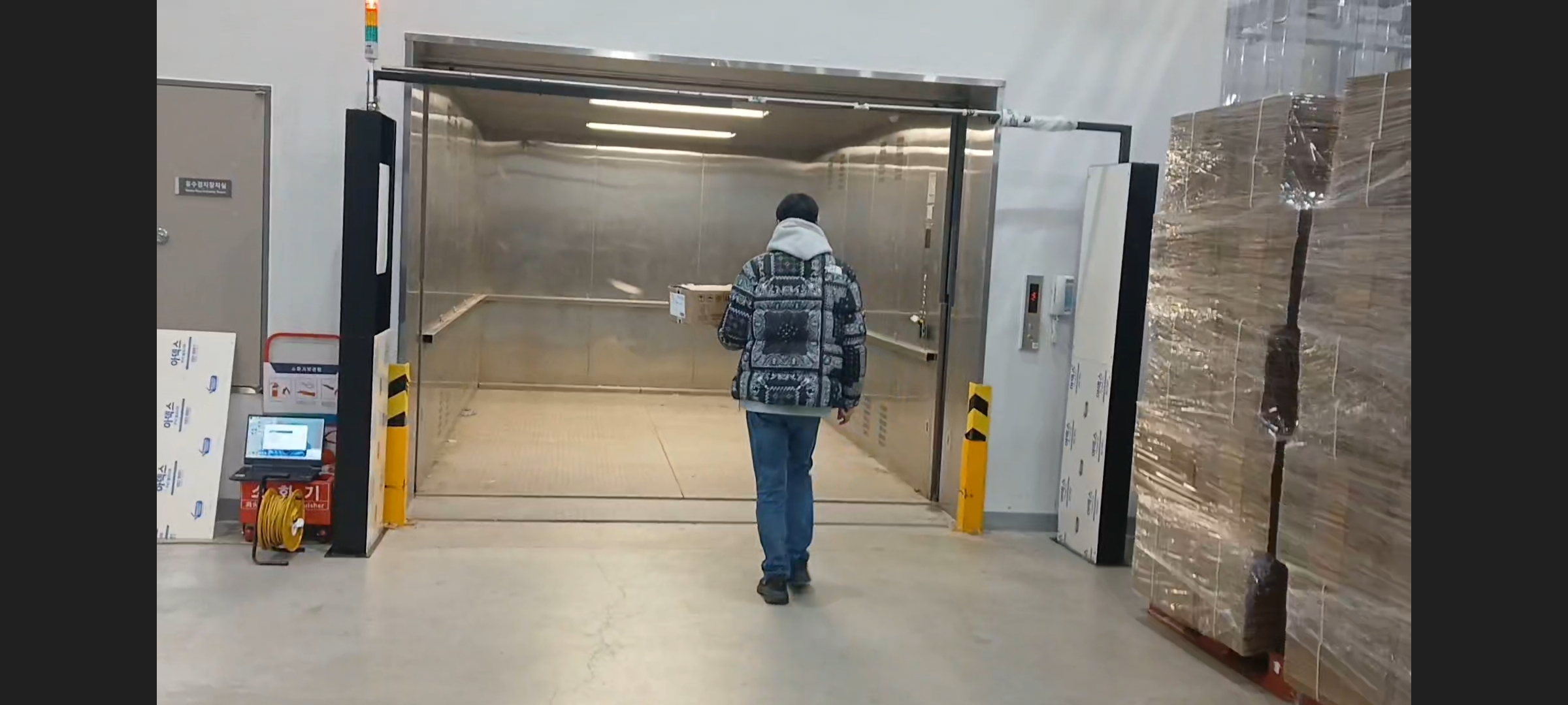 RFID gate installation site