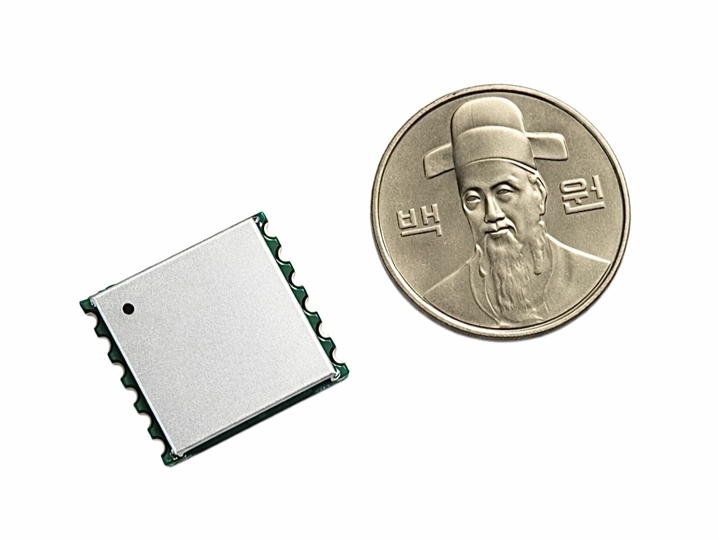 alpha-Pico module size comparison with Korean coin